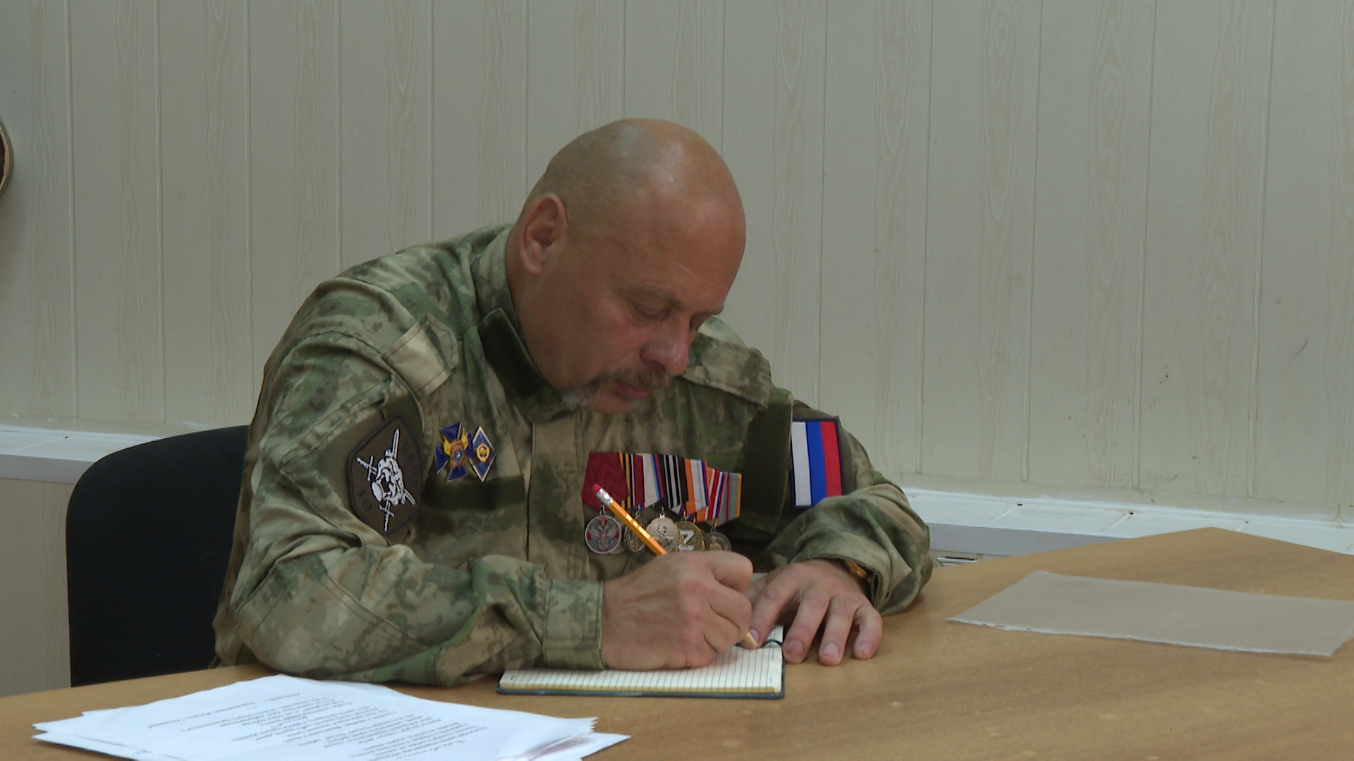 Участник СВО из Волгограда рассказал, как писал стихи в окопах
