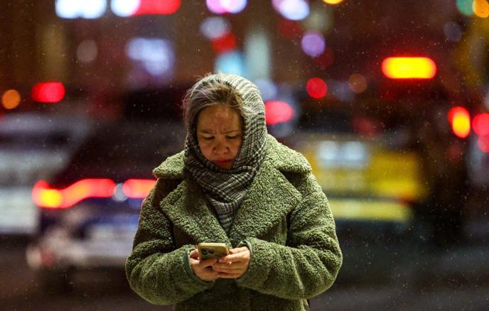 В Max можно подтвердить совершеннолетие, статус многодетного и студента