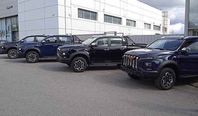 Волгоградская область передала в Минобороны автомобили повышенной проходимости