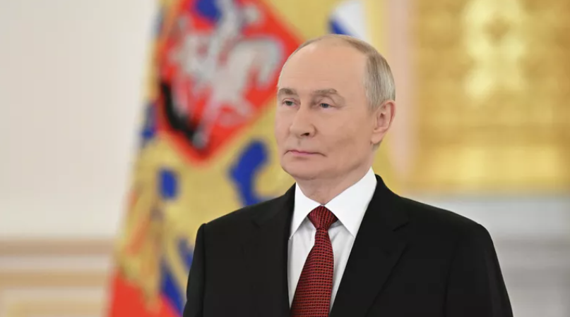 Путин поручил спецслужбам помогать российским воинам на СВО